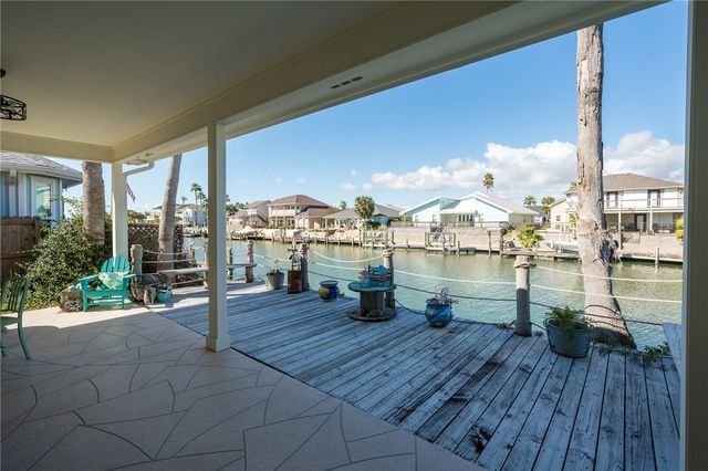 124 Sea View Dr, Aransas Pass, TX 78336