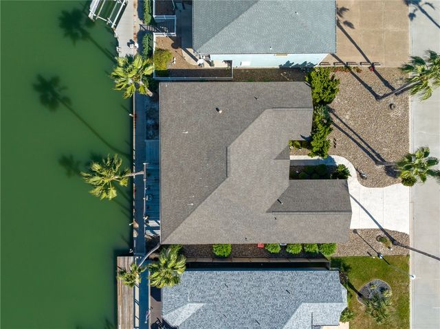 124 Sea View Dr, Aransas Pass, TX 78336