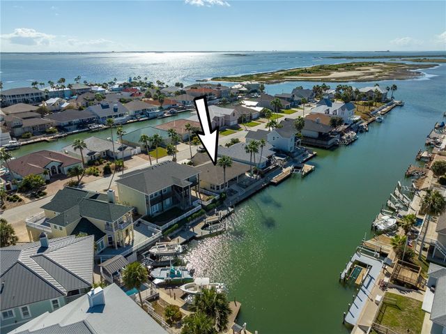 124 Sea View Dr, Aransas Pass, TX 78336