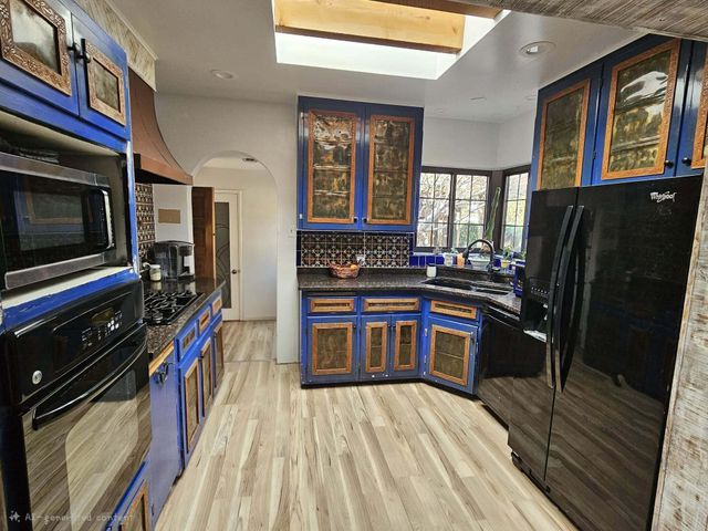 137 Carlito Road NW, Albuquerque, NM 87107