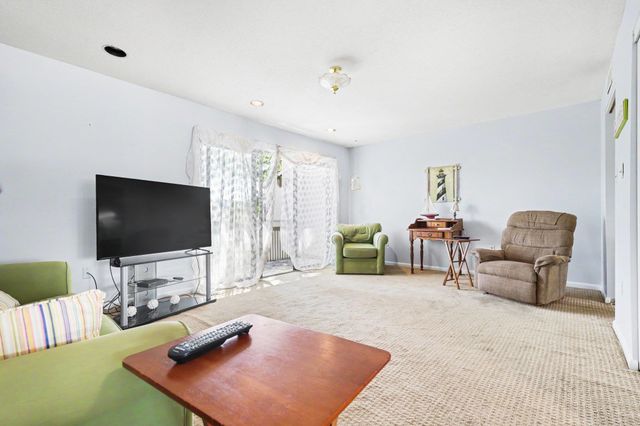1000 11th Ave N Apt 113, North Myrtle Beach, SC 29582