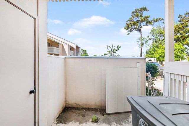 1000 11th Ave N Apt 113, North Myrtle Beach, SC 29582