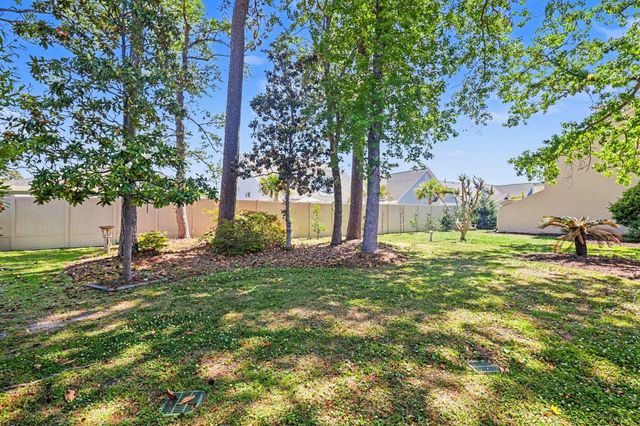 1000 11th Ave N Apt 113, North Myrtle Beach, SC 29582
