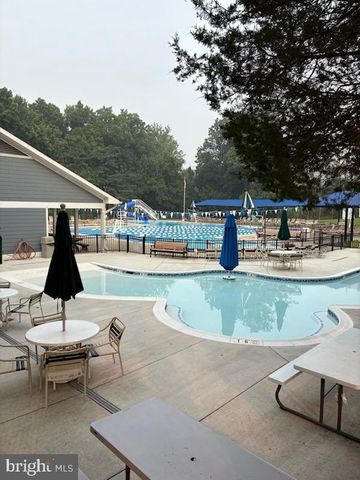 10104 SCOUT DR, Fairfax, VA 22030