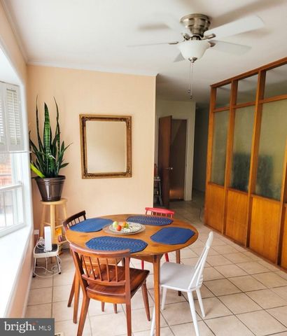 10104 SCOUT DR, Fairfax, VA 22030