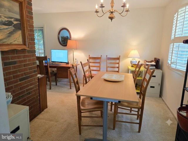 10104 SCOUT DR, Fairfax, VA 22030