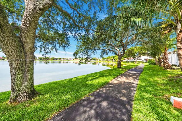 8406 NW 201st Street, Hialeah, FL 33015