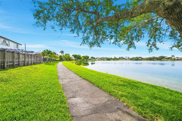 8406 NW 201st Street, Hialeah, FL 33015