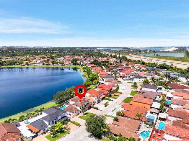 8406 NW 201st Street, Hialeah, FL 33015