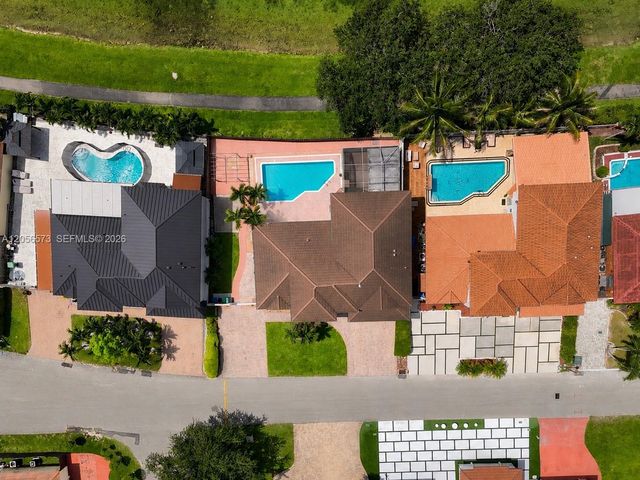 8406 NW 201st Street, Hialeah, FL 33015