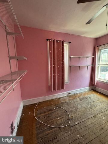 1509 N NEWKIRK ST, Philadelphia, PA 19121