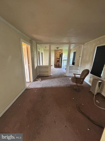 208 PARK AVE, Somerdale, NJ 08083