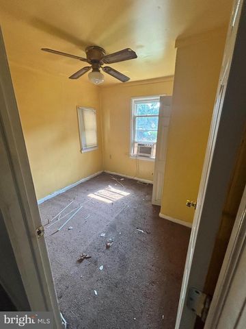 208 PARK AVE, Somerdale, NJ 08083