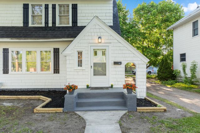 1816 Todd Avenue, Lansing, MI 48910
