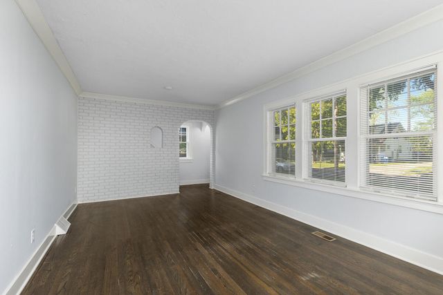1816 Todd Avenue, Lansing, MI 48910