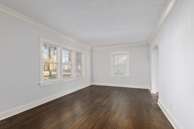 1816 Todd Avenue, Lansing, MI 48910