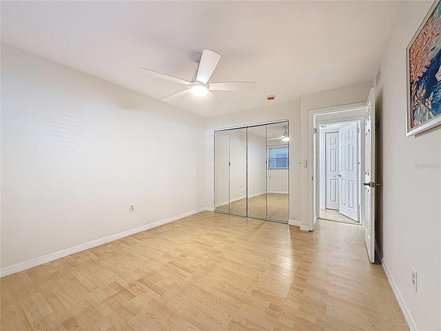 5150 10TH AVENUE N 107, St Petersburg, FL 33710