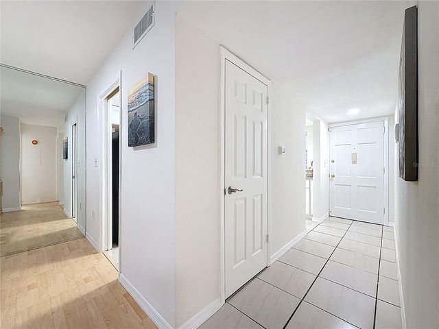 5150 10TH AVENUE N 107, St Petersburg, FL 33710