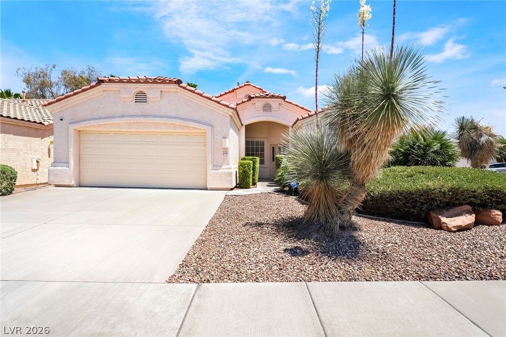 326 Dazzling Terrace, Henderson, NV 89012