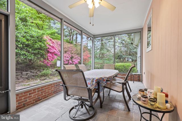 59 LOCHATONG RD, Ewing, NJ 08628