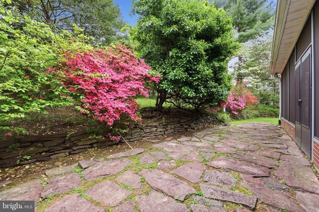 59 LOCHATONG RD, Ewing, NJ 08628