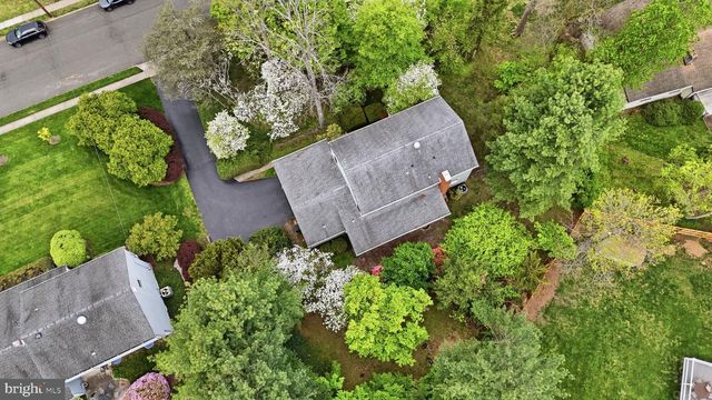 59 LOCHATONG RD, Ewing, NJ 08628
