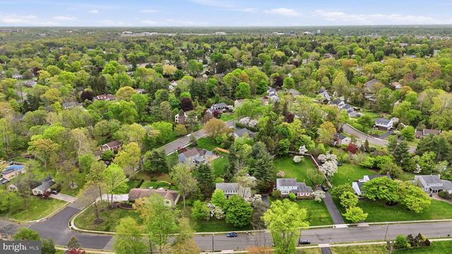 59 LOCHATONG RD, Ewing, NJ 08628