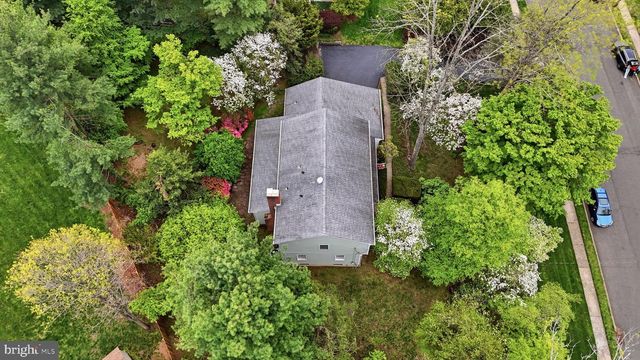 59 LOCHATONG RD, Ewing, NJ 08628