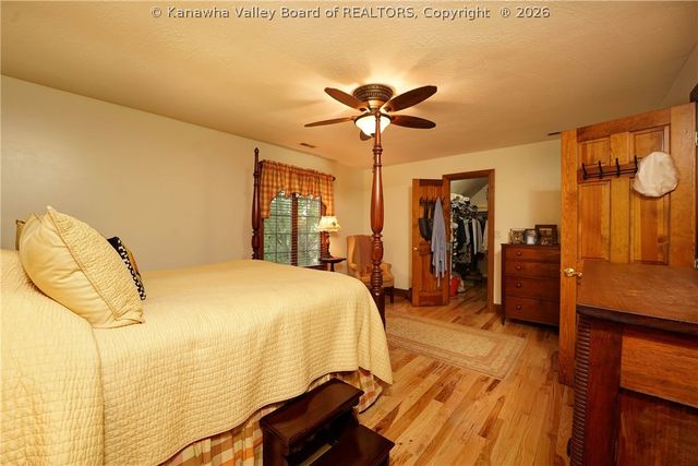 817 Shrewsbury Drive, St Albans, WV 25177
