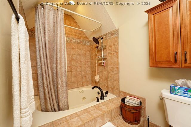 817 Shrewsbury Drive, St Albans, WV 25177