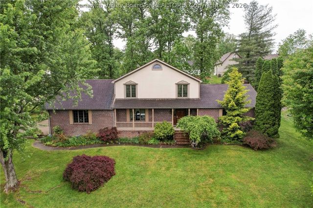 817 Shrewsbury Drive, St Albans, WV 25177
