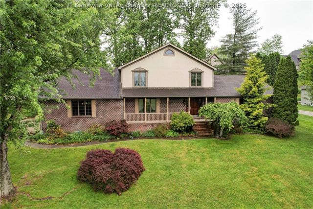 817 Shrewsbury Drive, St Albans, WV 25177