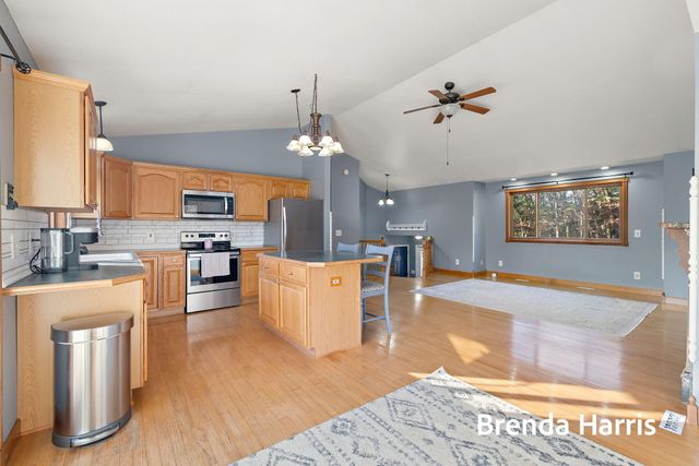 9211 Blue Lake Road, Twin Lake, MI 49457