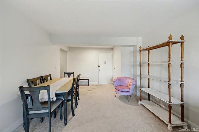 505 Central Avenue 725, White Plains, NY 10606