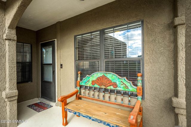 2108 Pine Needle Way, Las Cruces, NM 88012