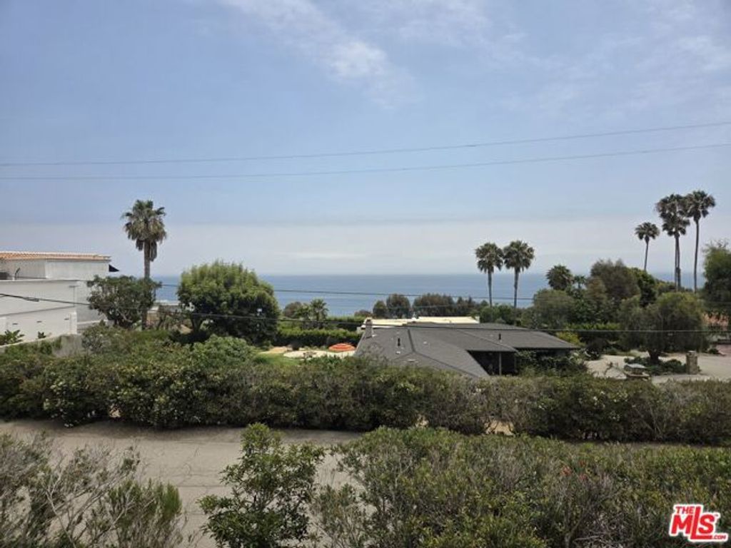 26863 Via Linda Street, Malibu, CA 90265