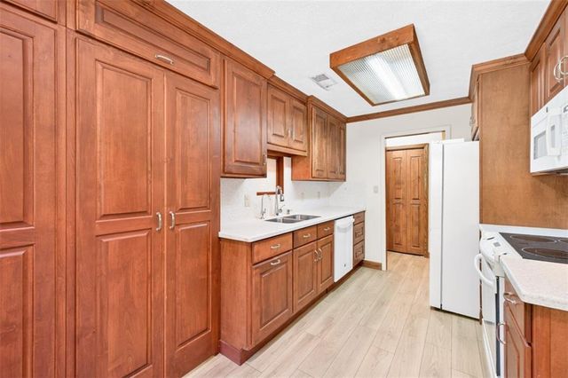 3947 Bryn Mawr Court, Duluth, GA 30096
