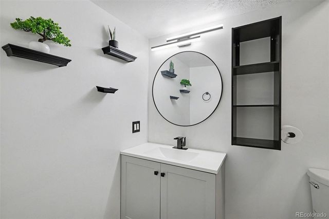 4212 S Laredo Way, Aurora, CO 80013