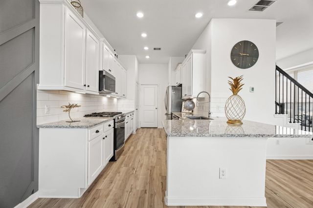 4103 Balboa Drive, Iowa Colony, TX 77583