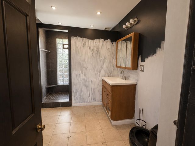 942 Maple Avenue, Dayton, KY 41074