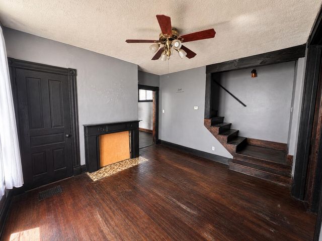 942 Maple Avenue, Dayton, KY 41074