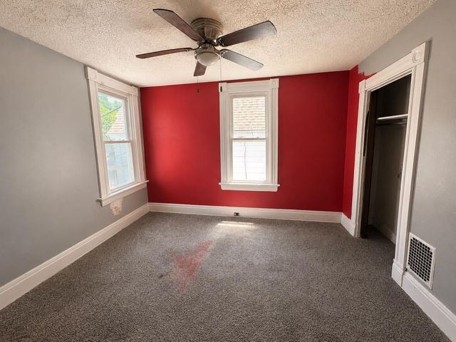 942 Maple Avenue, Dayton, KY 41074
