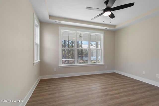 560 Kennedy Circle, Southport, NC 28461