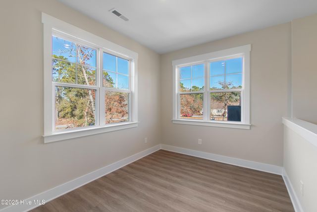 560 Kennedy Circle, Southport, NC 28461