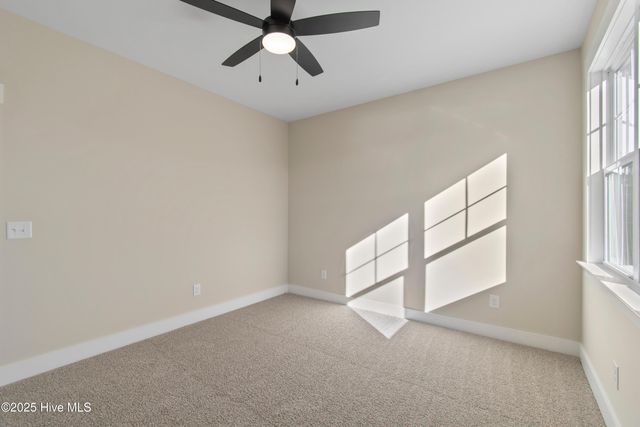 560 Kennedy Circle, Southport, NC 28461