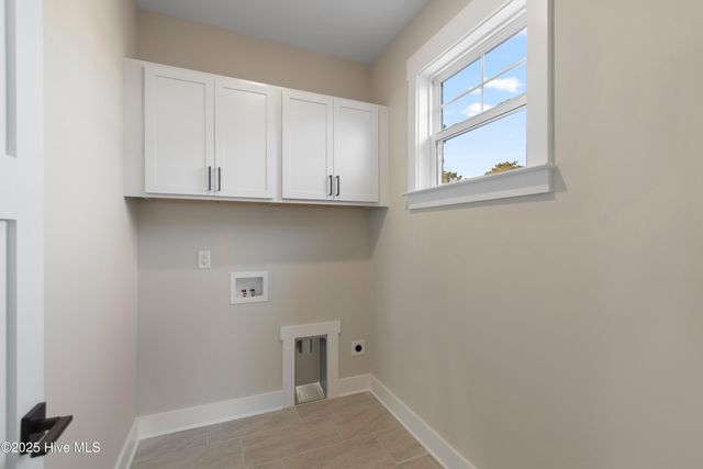 560 Kennedy Circle, Southport, NC 28461