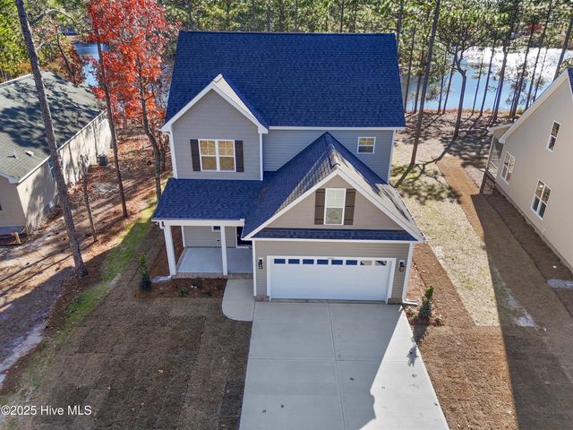 560 Kennedy Circle, Southport, NC 28461