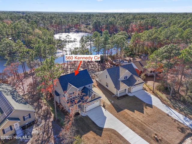 560 Kennedy Circle, Southport, NC 28461