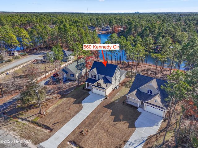560 Kennedy Circle, Southport, NC 28461
