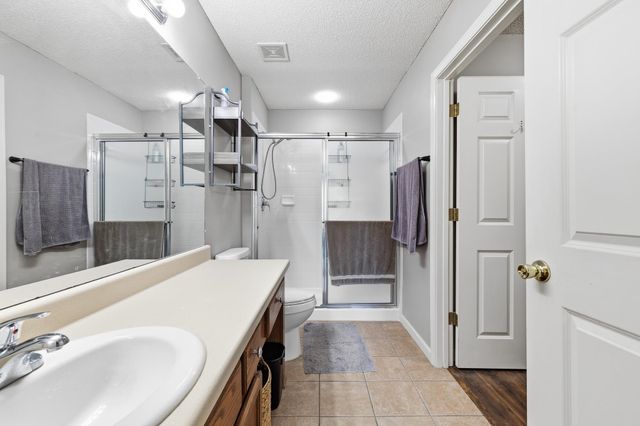 247 OAK CLUB LN, Collierville, TN 38017